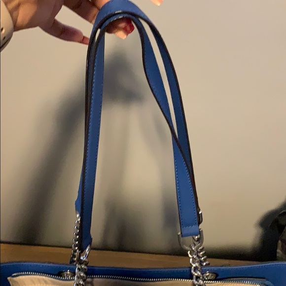 Selling a Women’s Calvin Klein blue bag - Picture 2 of 3